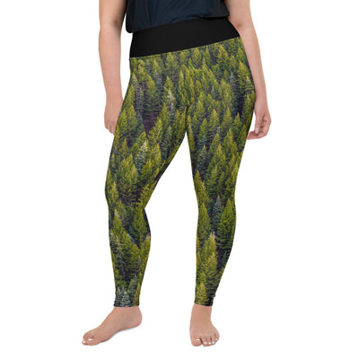 Athleisure Plus Size Leggings with great prints and colorful patterns like Athleisure leggings by Lululemon Athletica, Fabletics, Sweaty Betty, Under Armour, Nike and Adidas 