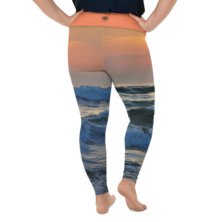 Athleisure Plus Size Leggings with great prints and colorful patterns like Athleisure leggings by Lululemon Athletica, Fabletics, Sweaty Betty, Under Armour, Nike and Adidas 