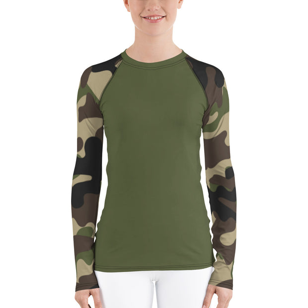 "Hide n' Seek" Land & Sea Fitness Top in Military Green
