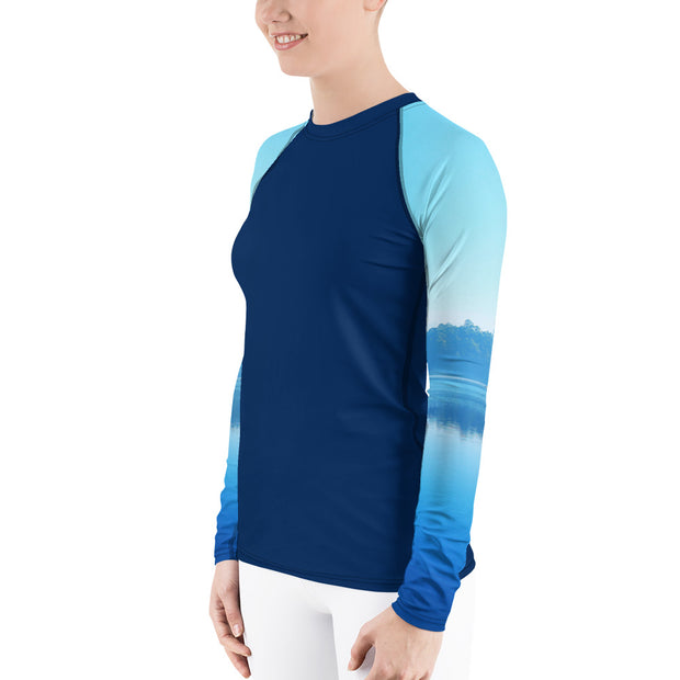 "Salmon Lake" Land & Sea Fitness Top