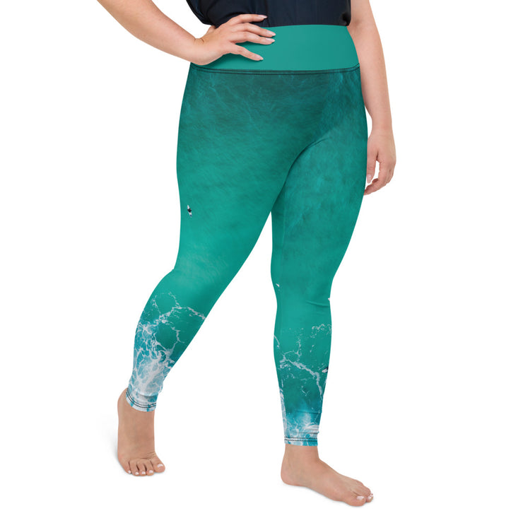 Athleisure Plus Size Leggings with great prints and colorful patterns like Athleisure leggings by Lululemon Athletica, Fabletics, Sweaty Betty, Under Armour, Nike and Adidas 