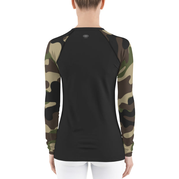 "Hide n' Seek" Land & Sea Fitness Top in Bark Brown